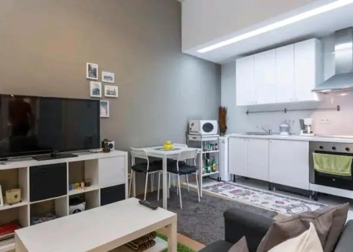Apartamento Con Patio Privado En Puerta De Toledo